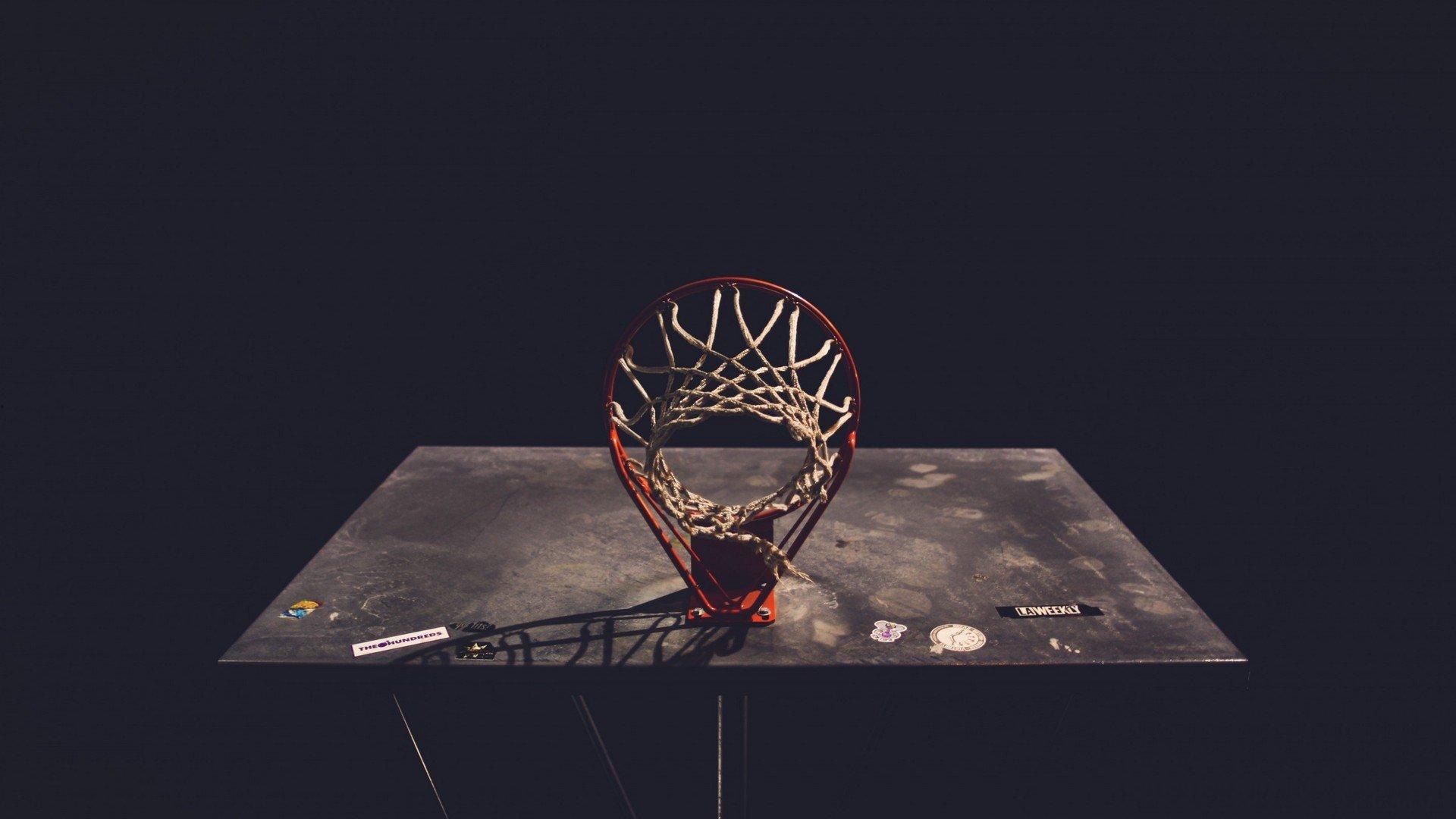 夜读，贝尔再遭伤病侵袭，所幸此次并非比目鱼肌旧患